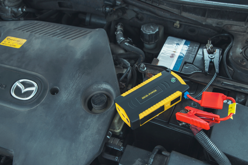 Пусковое устройство Jump Starter js-19 12V 16800mAh для запуска авто Power Bank бустер с фонариком JS-19 фото